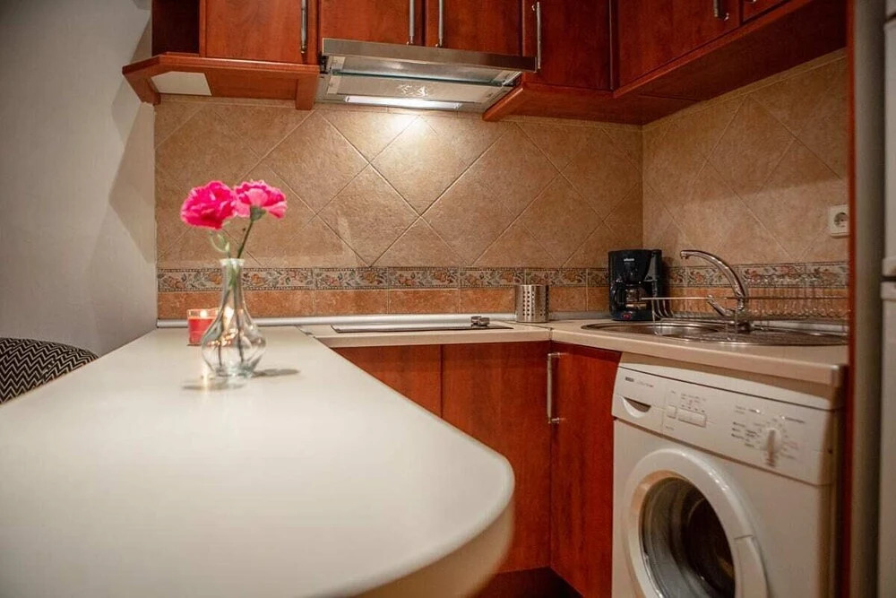 Lovely 2 Bed Apt next to Retiro