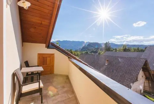 Apartment Ledrar