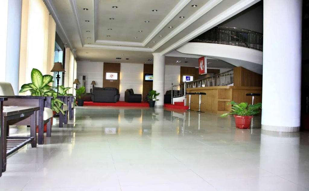 Hotel Parai Puri Tani