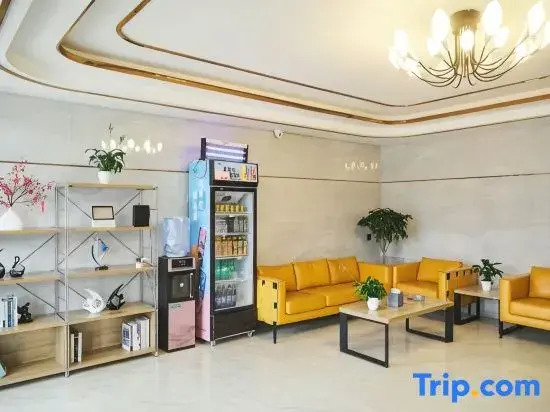Yige Express Hotel (Tianshui Sports Center)
