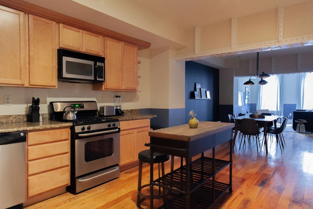Domio I Old City I Chic 1 BR Apt Near Liberty Bell