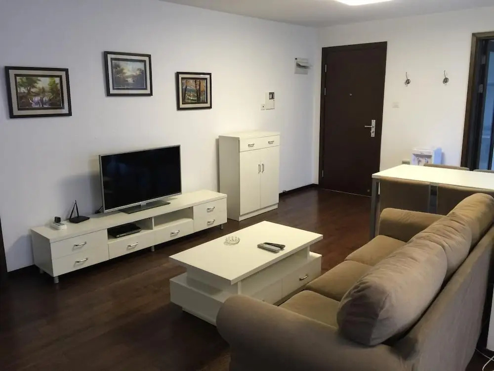 Kinghouse Service Apartment Shanghai