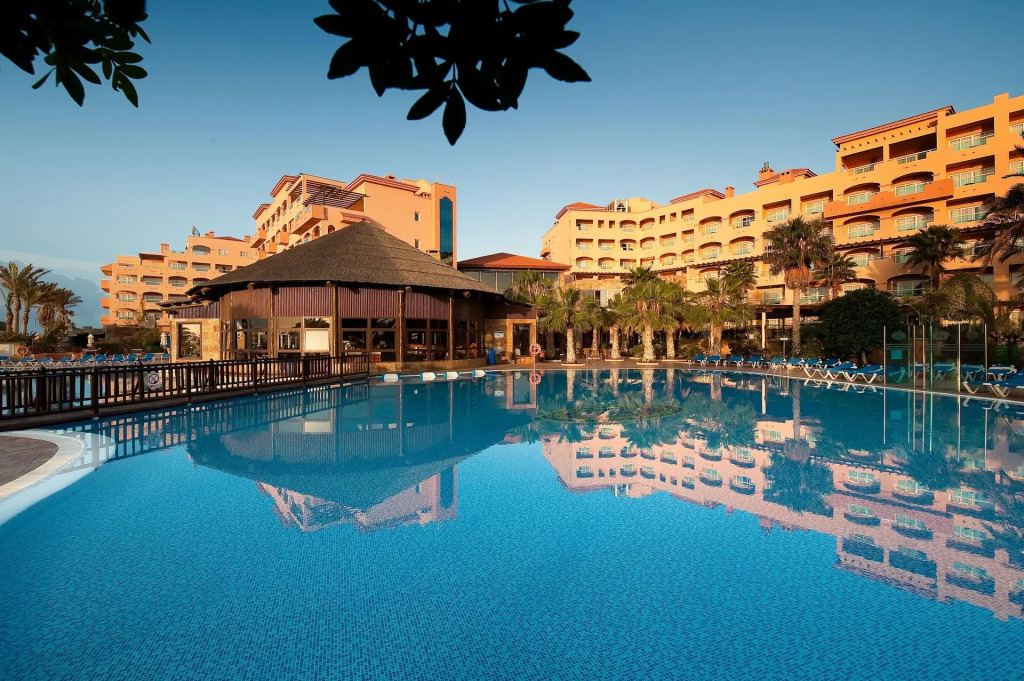 Elba Sara Beach & Golf Resort