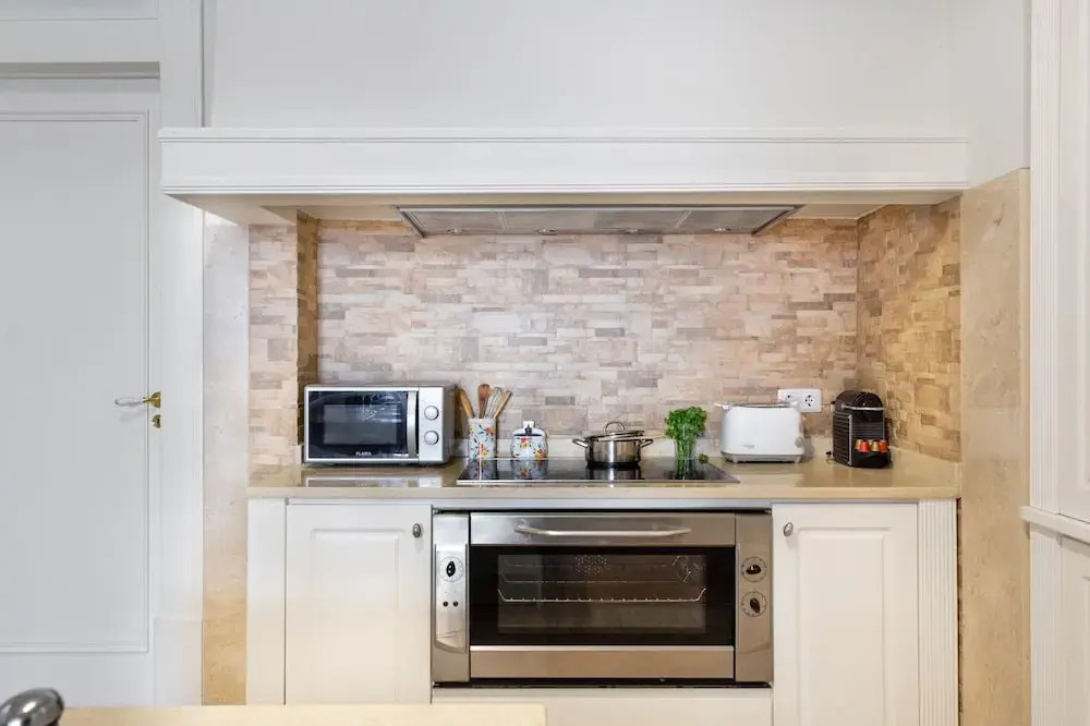 JOIVY Astonishing 1BR home in Baixa, 5mins to Santa Justa Lift