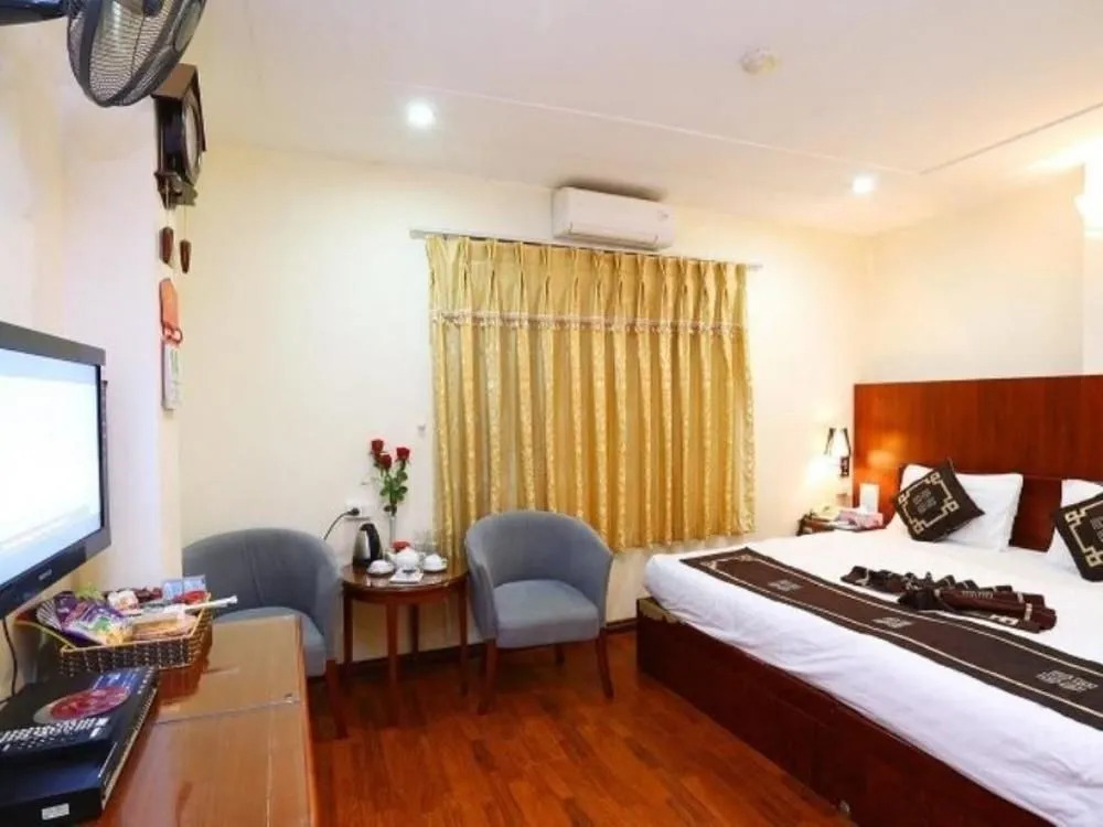 A25 Hotel - 30 An Dương
