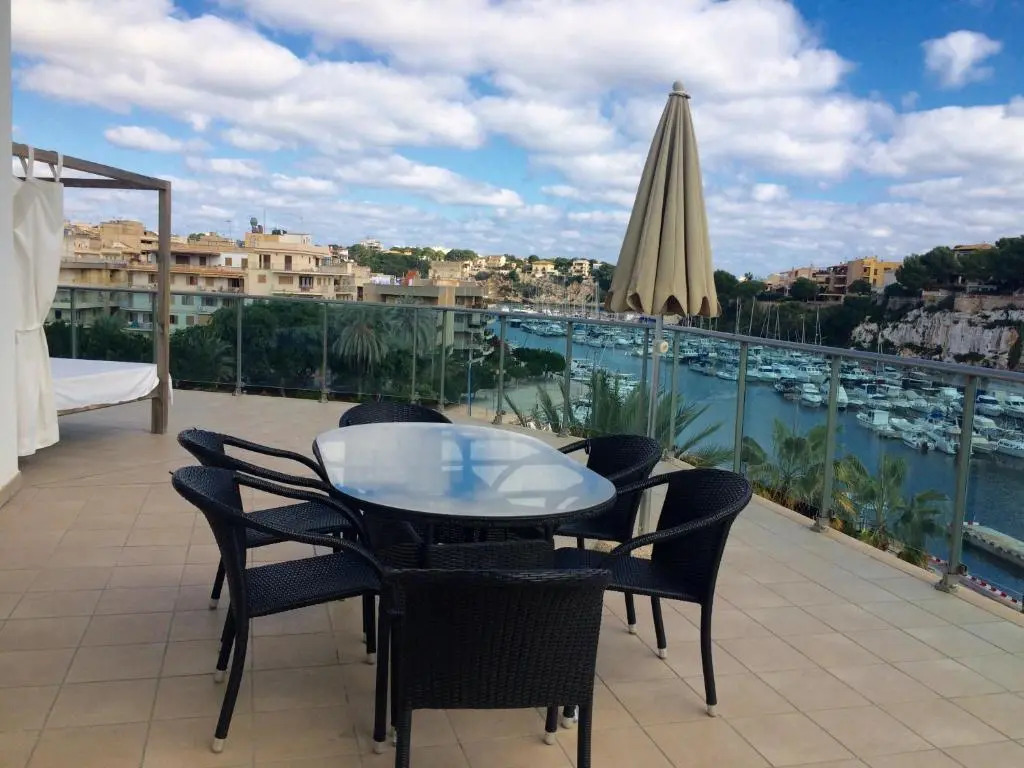 Porto Drach Aparthotel & Suites