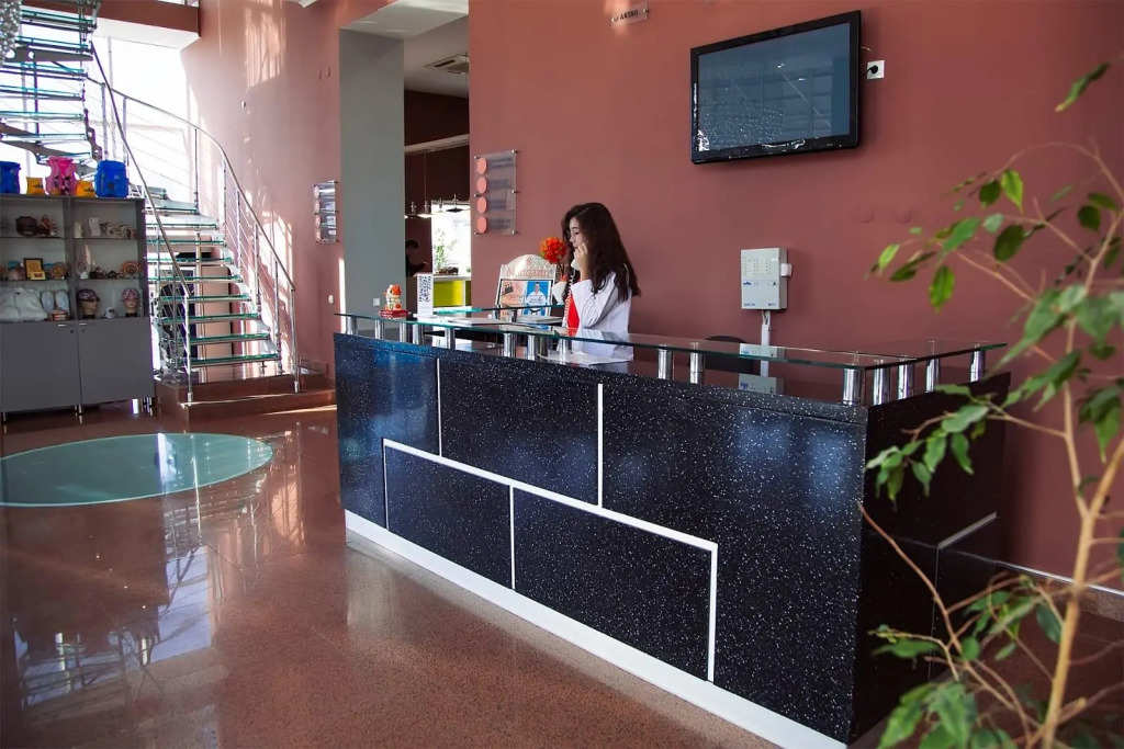 Hotel & Fitness Center MANDARIN