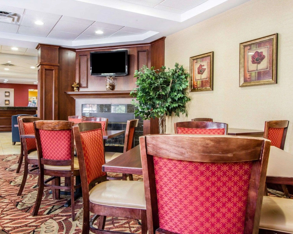 Comfort Inn & Suites Scarborough-Portland