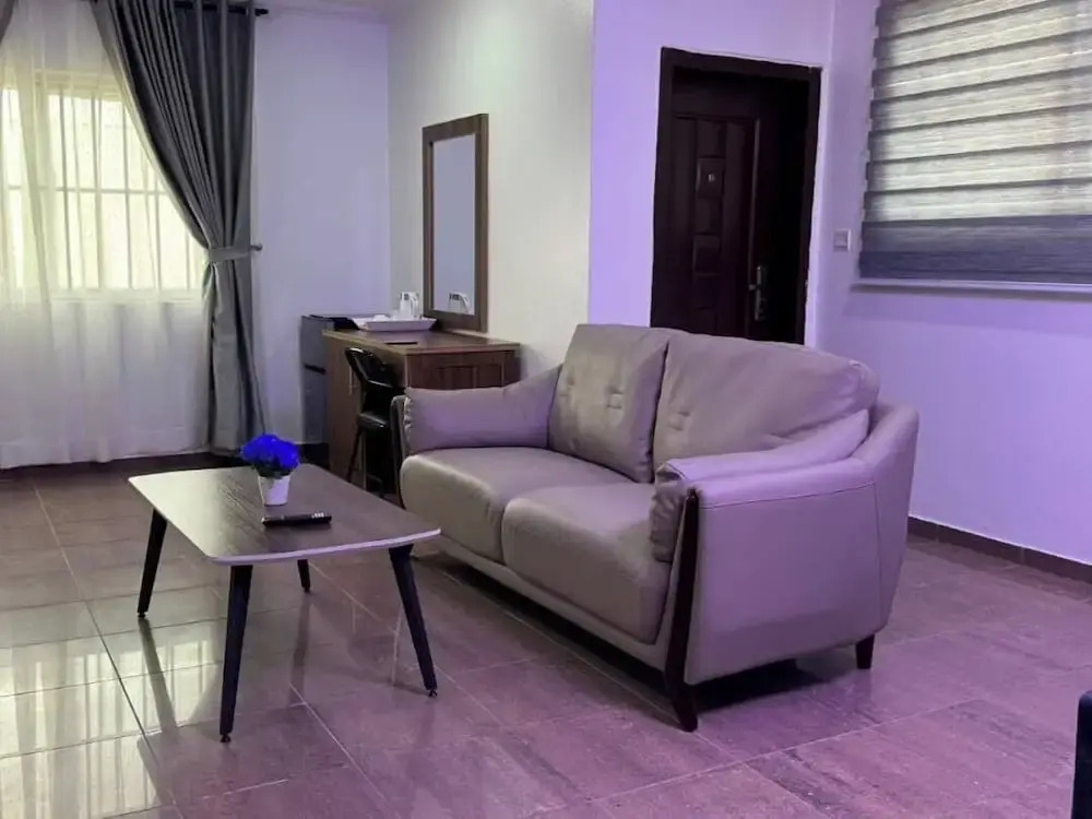FRYBURG HOTEL and SUITES LEKKI PHASE 1