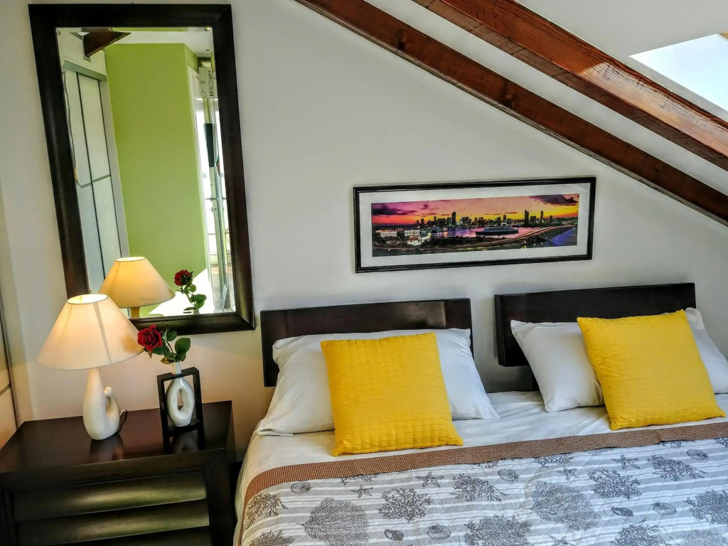 Beautiful 2 bedroom 2 bathroom sea view