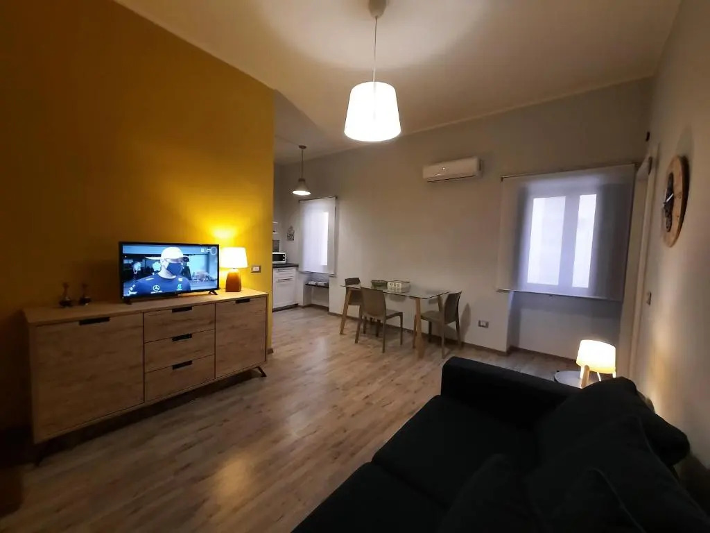 Noto Suite 213