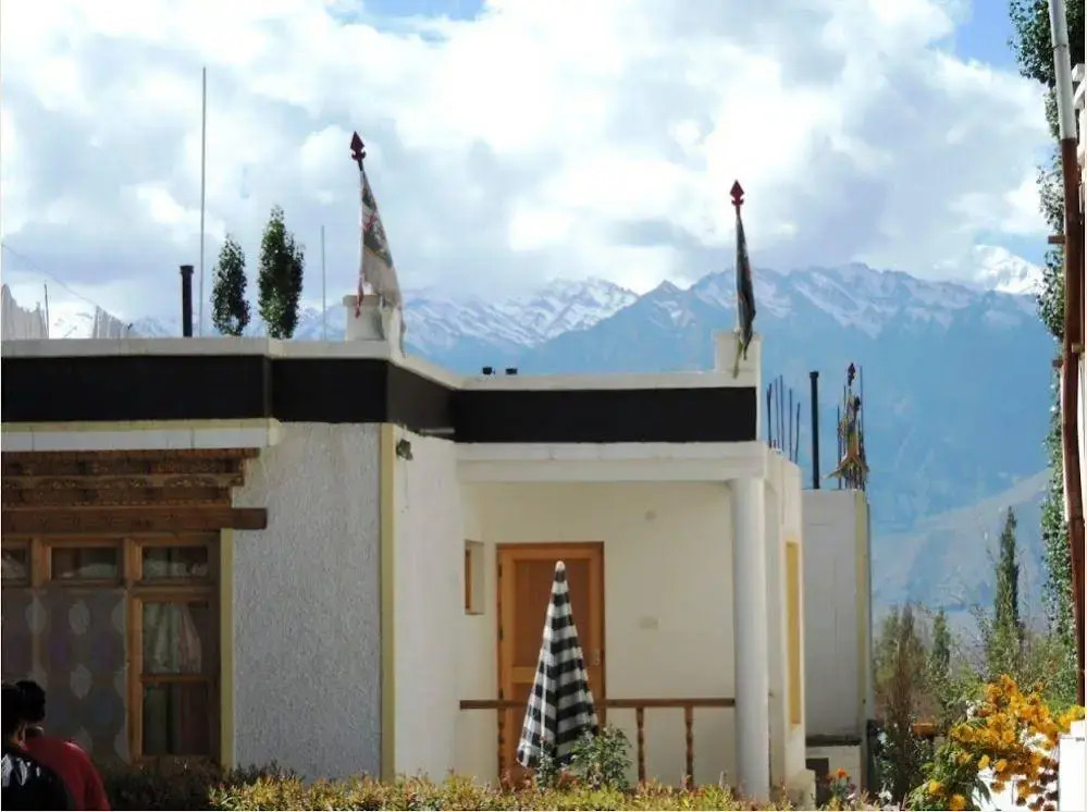 Hotel Ladakh Heaven