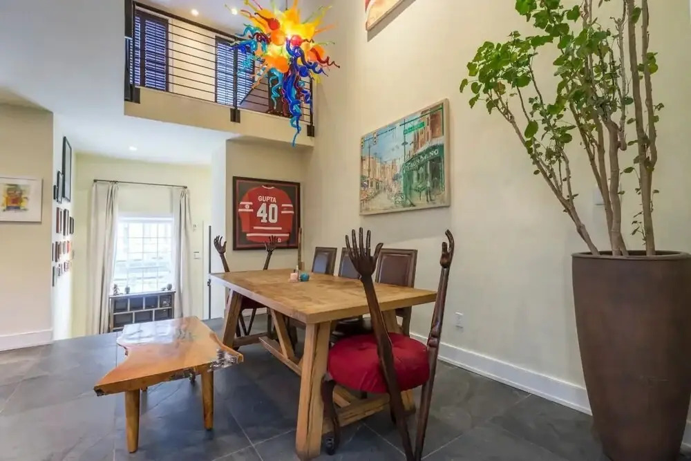 Barstool Sports City Mansion w Roof Deck