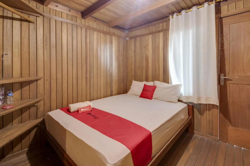 RedDoorz at Omah Kayu Homestay Yogyakarta