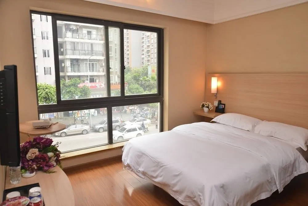 Ibis Chongqing Ranjiaba