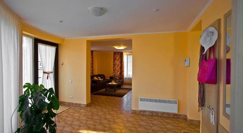 Elizium Park Hotel