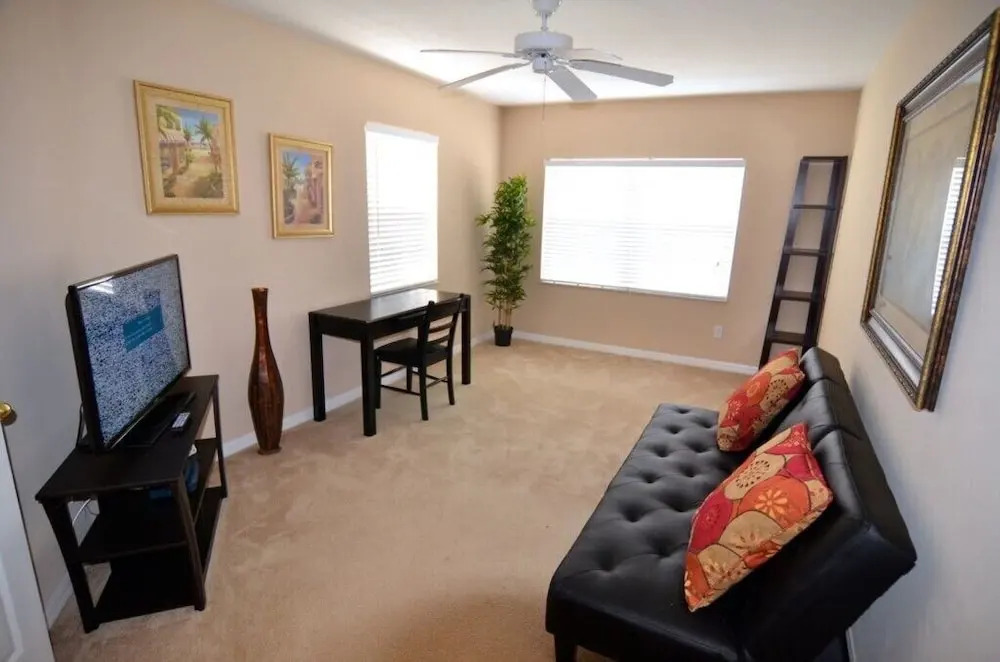 4-Bedroom Villa in Davenport 207BON