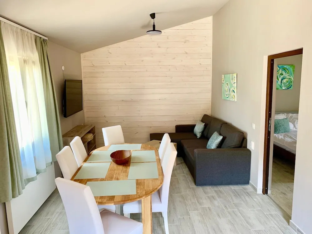 Kalabash Apartments
