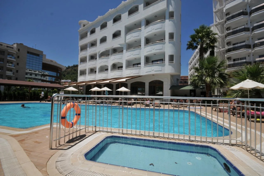 My Dream Hotel