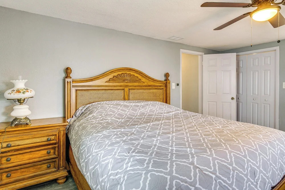 Waterfront Port Charlotte Home < 1 Mi to Beach!