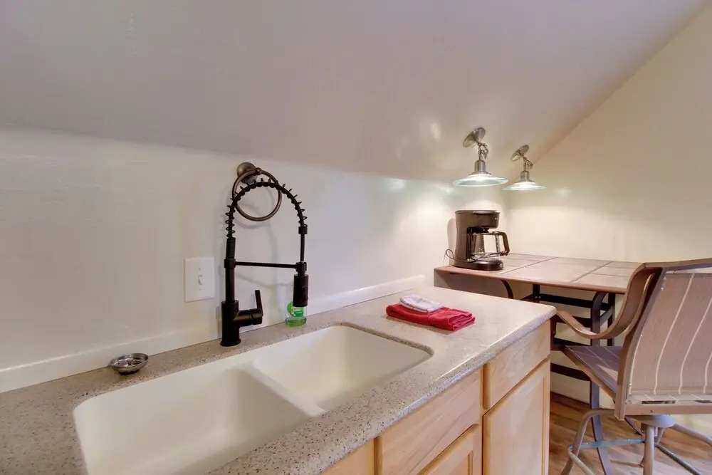 1 Mi to Rainbow Lake: Wooded Retreat w/ Deck!