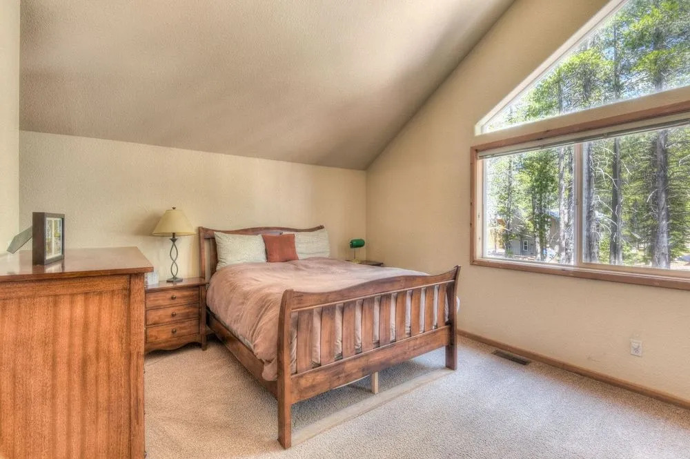 Shady Maple Retreat