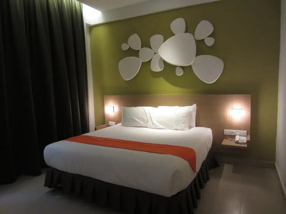 D Hotel