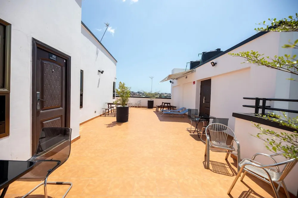 1 Bed Furnished Apartment - Wifi, Aircon, Security