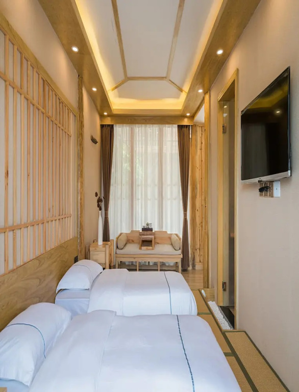 Wuhuayisu Wenjing Hotel