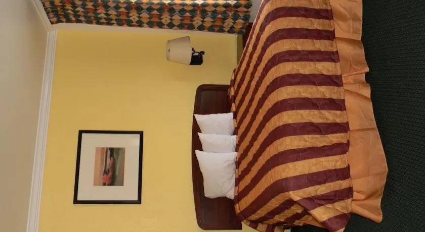 Mainstay Suites