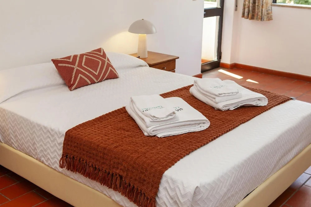 N 02 - Bedroom 2 in Amaro Sight Guesthouse
