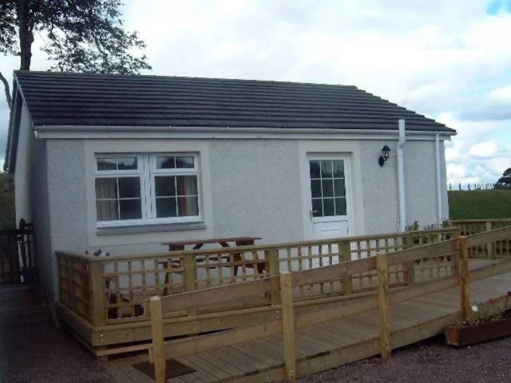 Captivating 2-bed Cottage Near Biggar