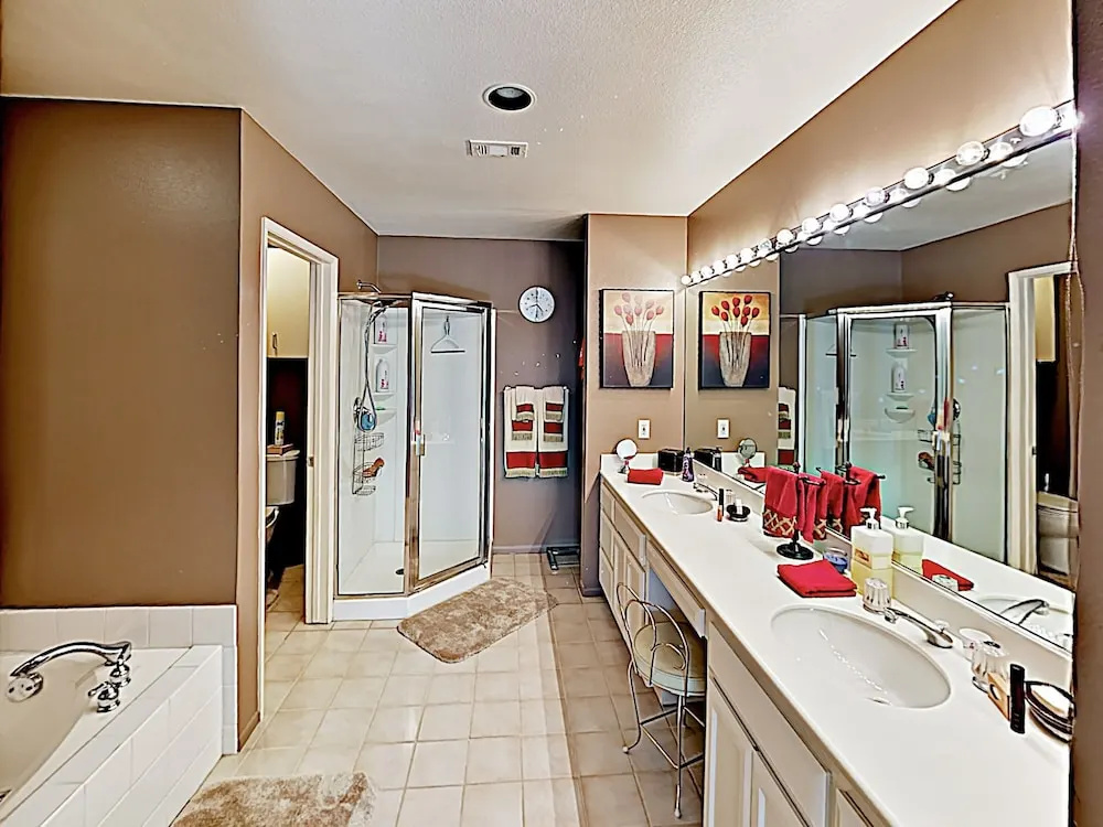 New Listing! All-suite Pga West Townhome W/ Pool 2 Bedroom Condo