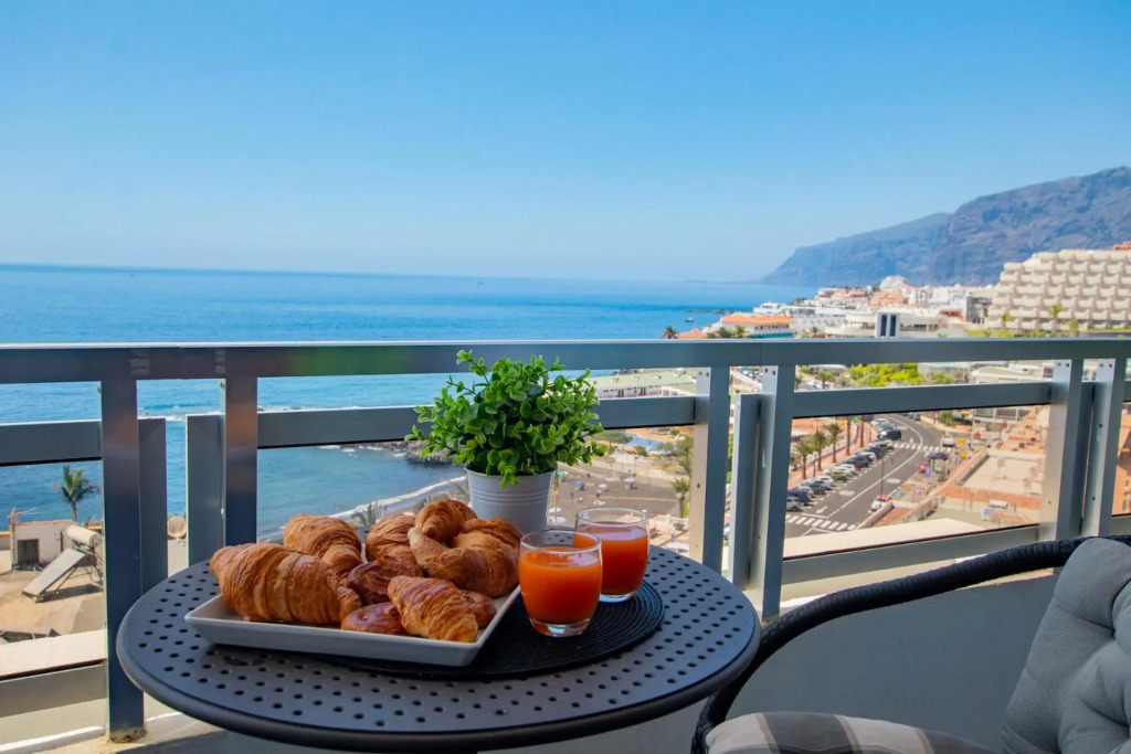 Dream View Apartment by DreamHomesTenerife