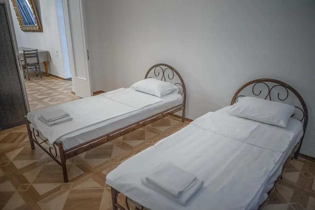 Huge Newly Renovated 3Br In Heart Of Tbilisi