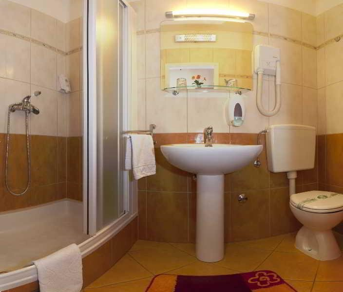Center Luxury Rooms 3