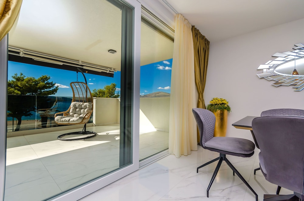 Apartments Crystal Luxury