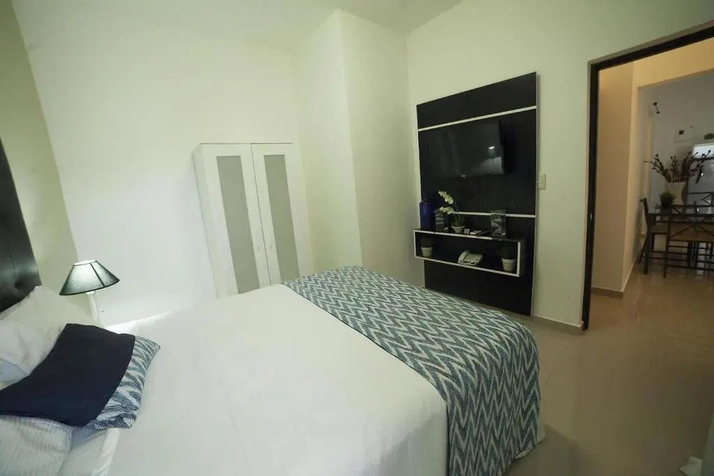 Hotel Tau Art Residence