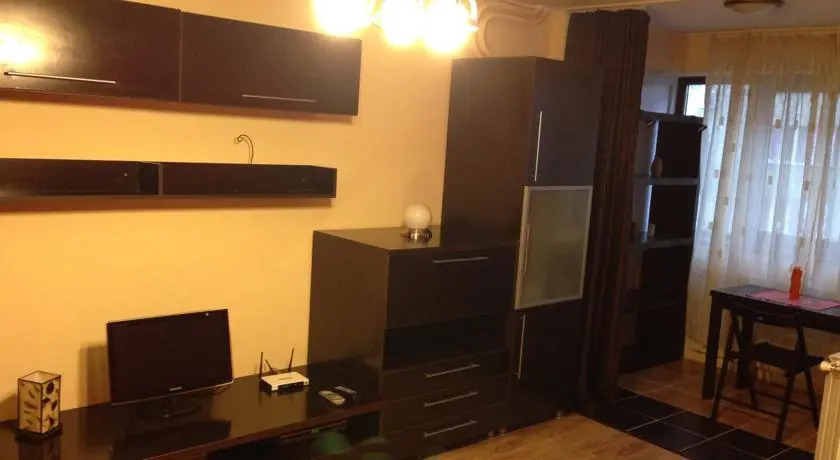 Alinas Residence