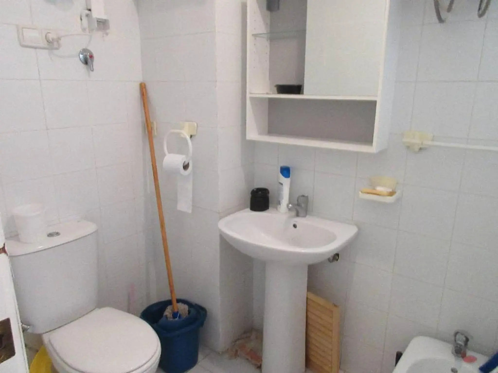 Apartment Ideally Located Between The Sea And The City Center