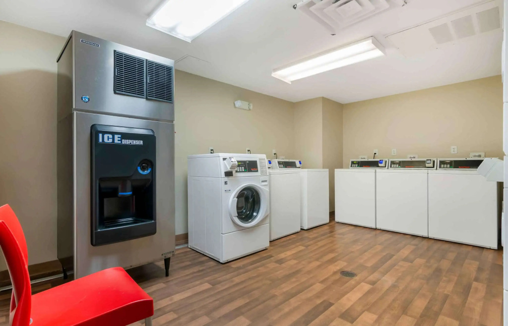 Extended Stay America - Kansas City - Country Club Plaza