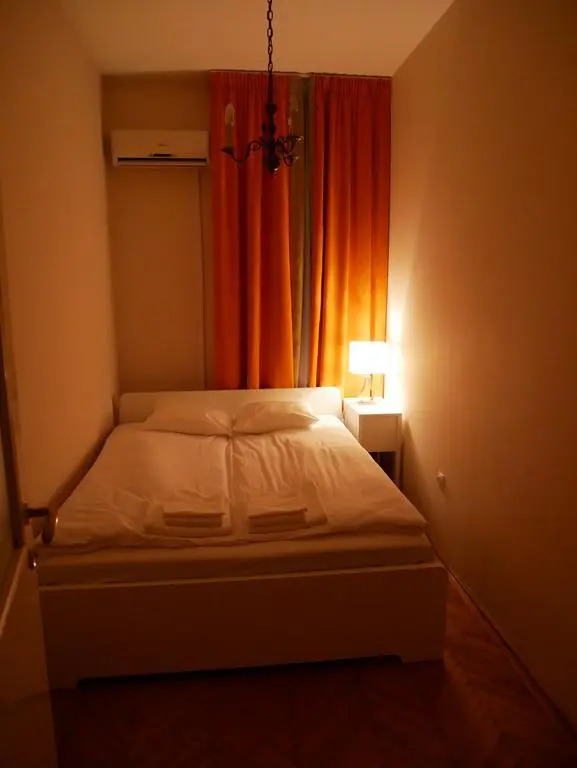 The Fashion Street Apartments