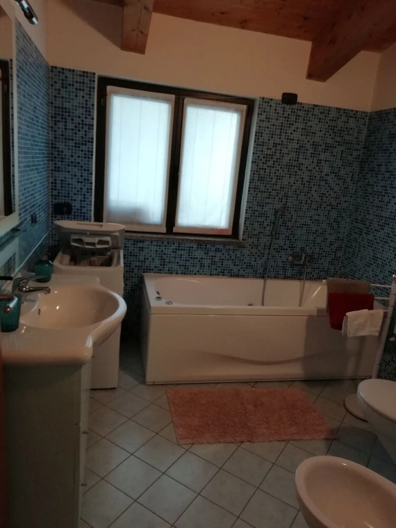 Comfortable attic with parking space in Chiavari