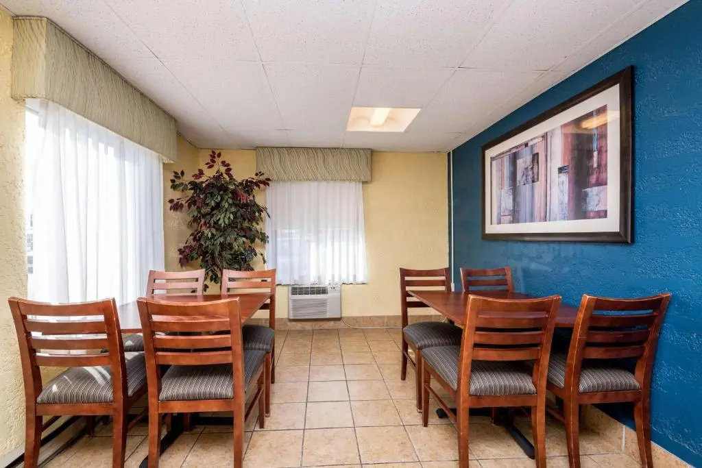 Motel 6-Cedar Rapids, IA - Airport
