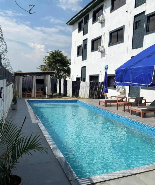 Nissi Apartment