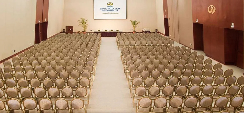 TRS Yucatan Hotel