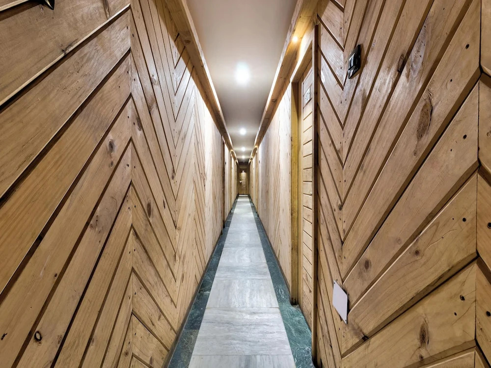 OYO 30473 New Hotel Suman