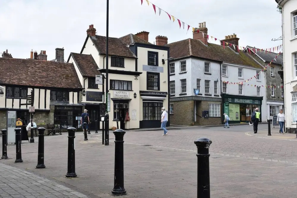 The View, Charming 2-bed Apartment in Shaftesbury,
