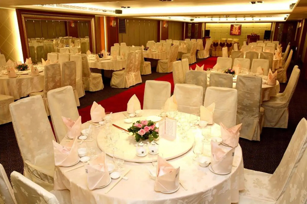 Golden China Hotel