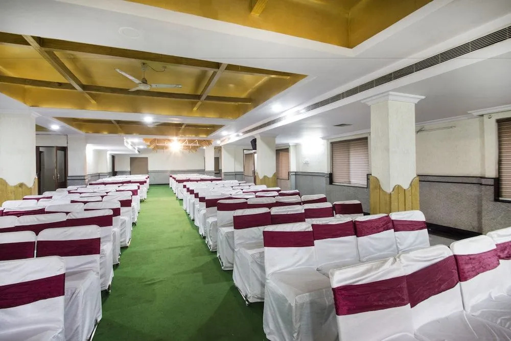 OYO 7976 Dilsukhnagar